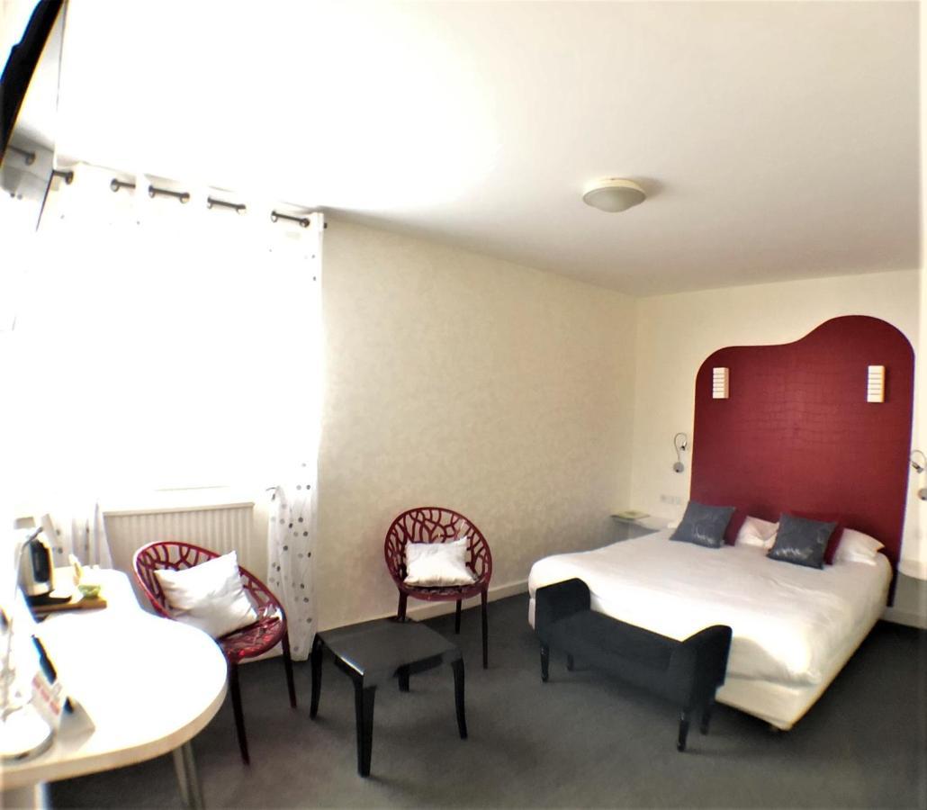 Auv'Hotel Mauriac  Ngoại thất bức ảnh