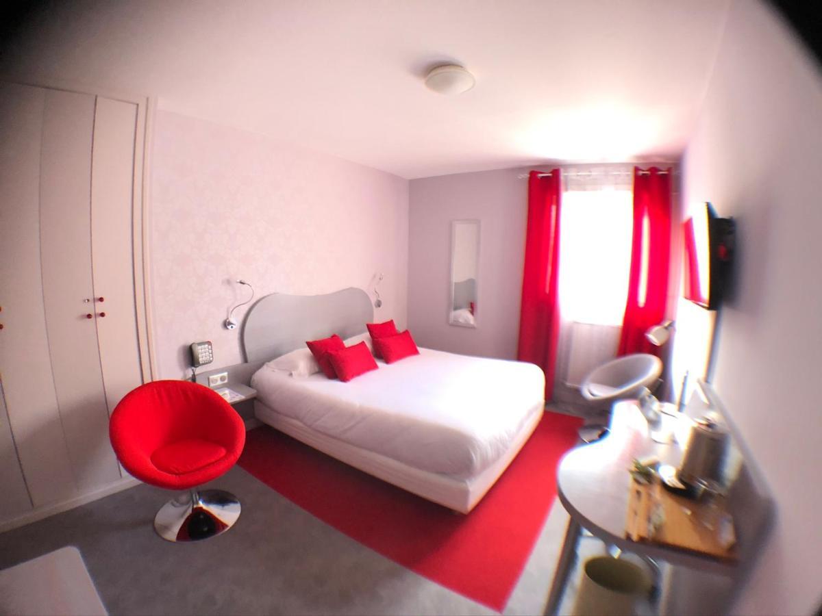 Auv'Hotel Mauriac  Ngoại thất bức ảnh